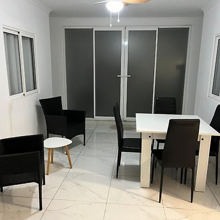 Pension Cerda 112 Alicante Exteriör bild